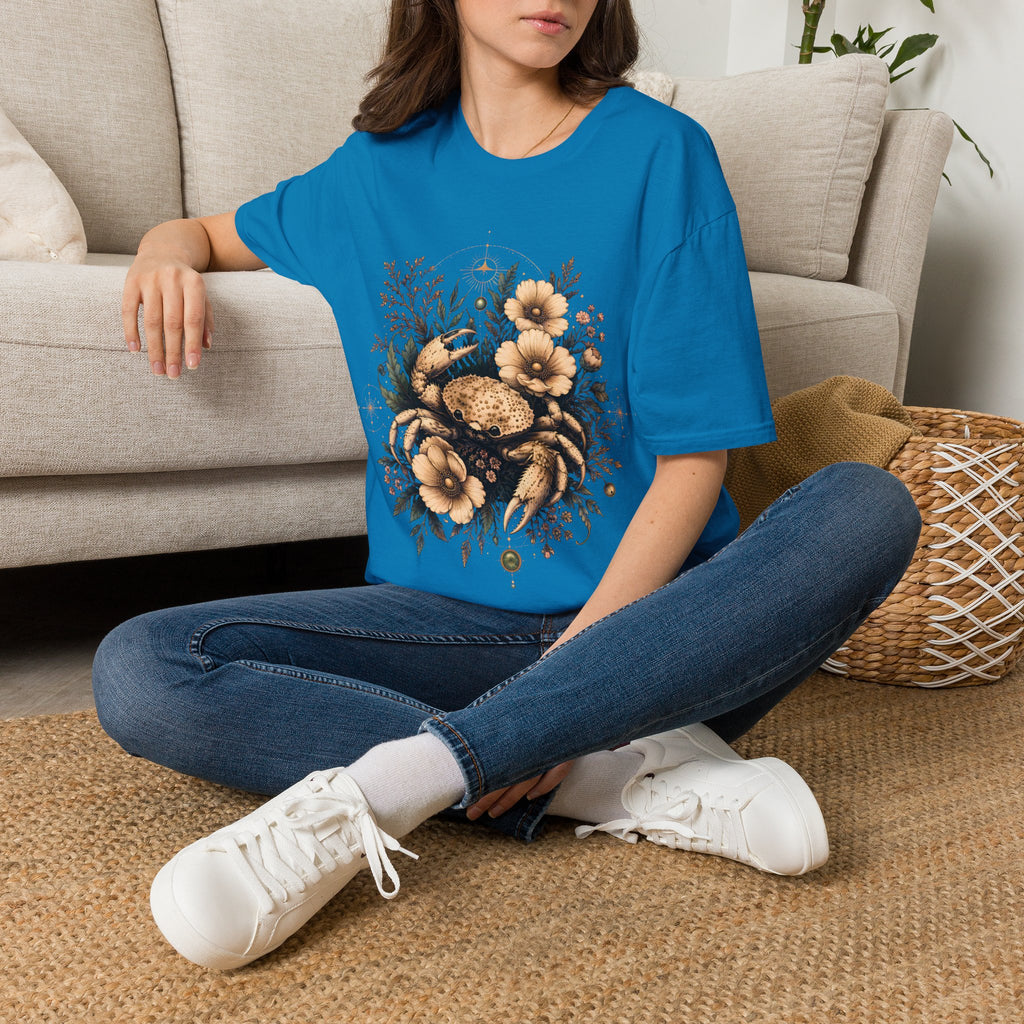 Floral Crab Tee — Vintage Coastal Crab & Wildflower Graphic T-Shirt