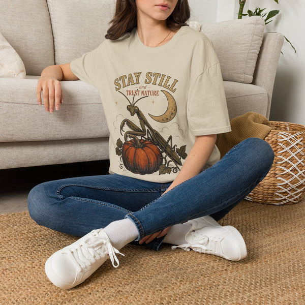 T‑Shirt — Stay Still and Trust Nature Praying Mantis & Moon Graphic Tee